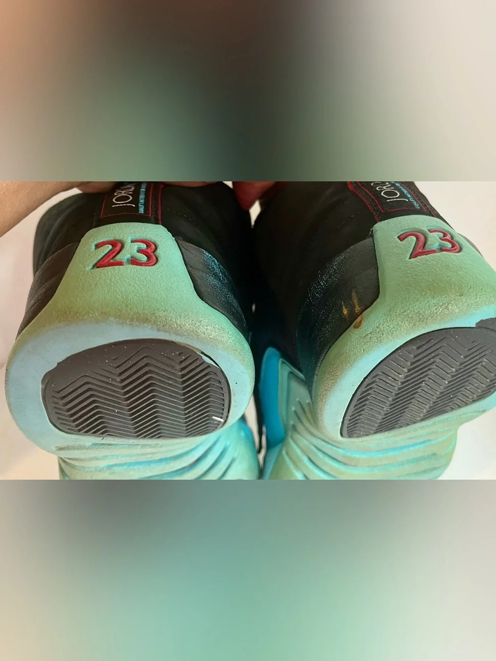 MEN'S VINTAGE 2013 AIR JORDAN RETRO GAMMA BLUE (SIZE 9.5) #13069027